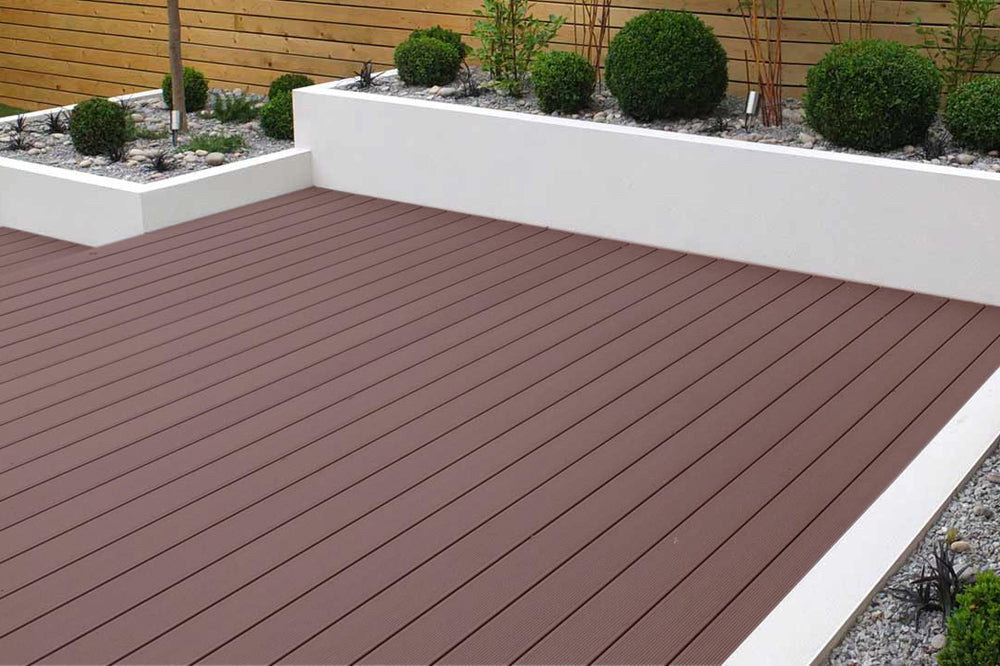Coffee Woodgrain/Ribbed Composite Decking