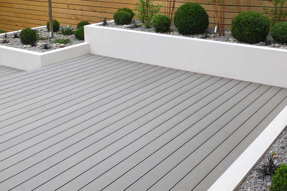 Silver Woodgrain/Ribbed Composite Decking